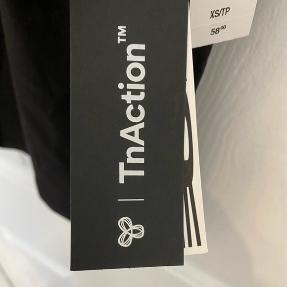 Aritzia workout top BNWT - Picture 4 of 4